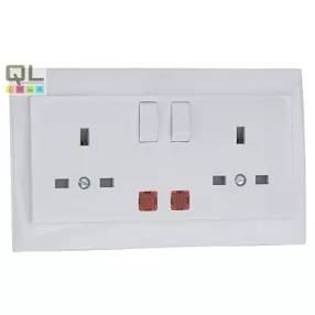   EFAPEL 90343_CBR Komplett dupla csatlakozóaljzat visszajelzővel (brit típusú) fehér